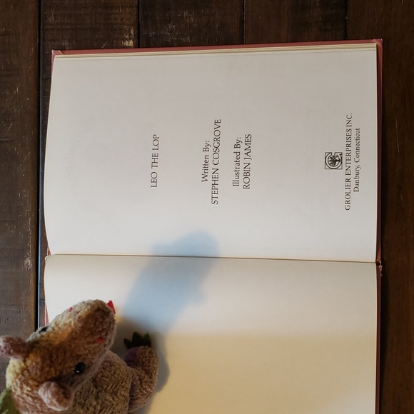 *Donated* Leo the Lop by Stephen Cosgrove - Picture 2 of 5